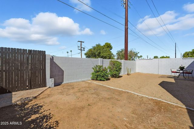 2326 N 87TH Way, Scottsdale, AZ 85257