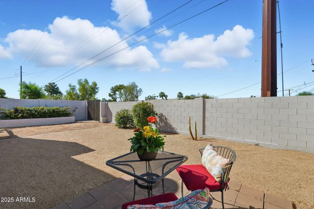 2326 N 87TH Way, Scottsdale, AZ 85257