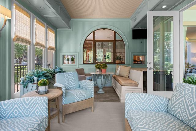 914 Huntington Cove, Houston, TX 77063