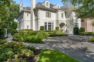914 Huntington Cove, Houston, TX 77063