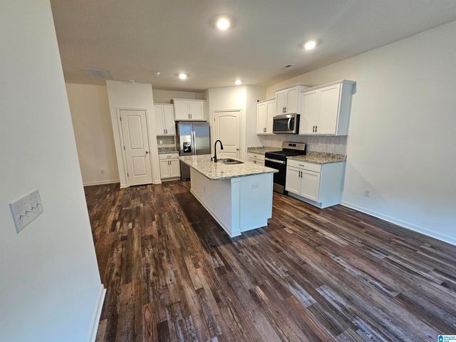 236 CHELSEA PARK CIRCLE, Chelsea, AL 35043
