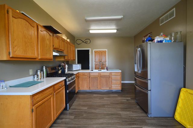 800 Illinois Street, Walkerton, IN 46574