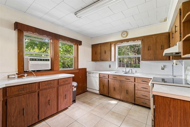 4743 SCHOOL ROAD, Land O Lakes, FL 34638