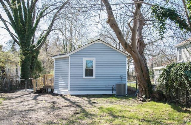 336 N 4th ST, Suffolk, VA 23434