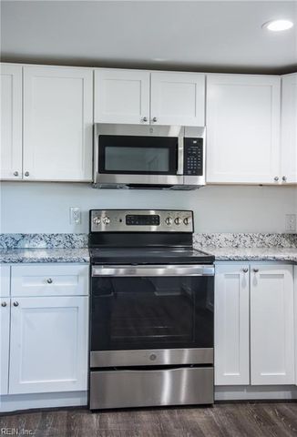 336 N 4th ST, Suffolk, VA 23434