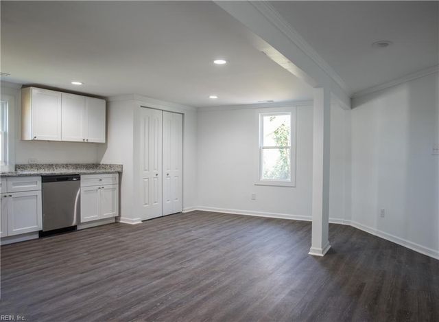 336 N 4th ST, Suffolk, VA 23434