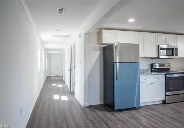 336 N 4th ST, Suffolk, VA 23434