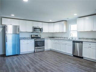 336 N 4th ST, Suffolk, VA 23434