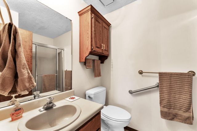 3480 S Christy Court, Springfield, MO 65807