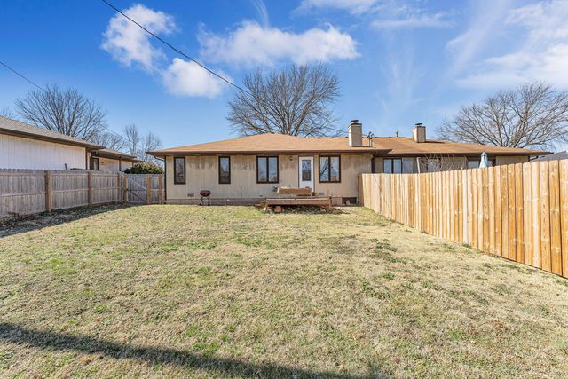 3480 S Christy Court, Springfield, MO 65807