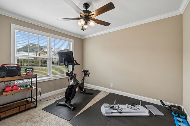 429 Crestwicke Ct, Clarksville, TN 37043