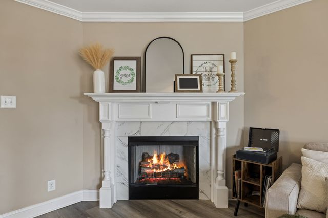 429 Crestwicke Ct, Clarksville, TN 37043