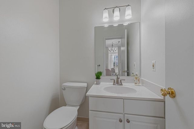 20432 COOL FERN SQ, Ashburn, VA 20147
