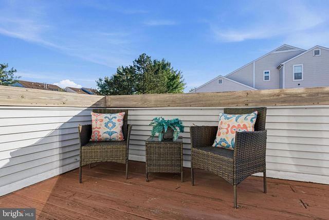 20432 COOL FERN SQ, Ashburn, VA 20147