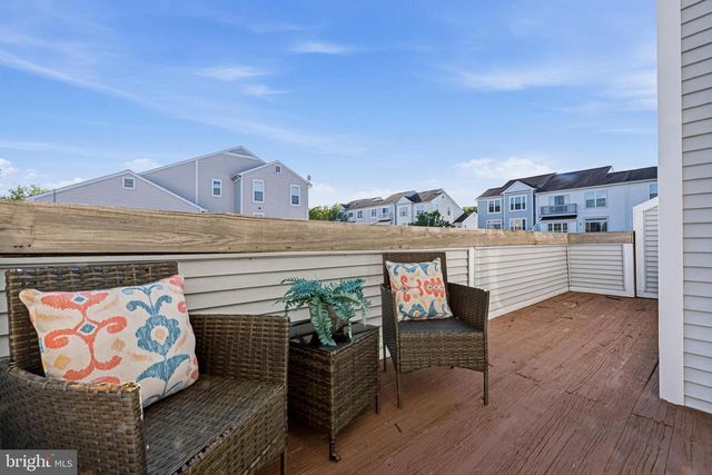20432 COOL FERN SQ, Ashburn, VA 20147