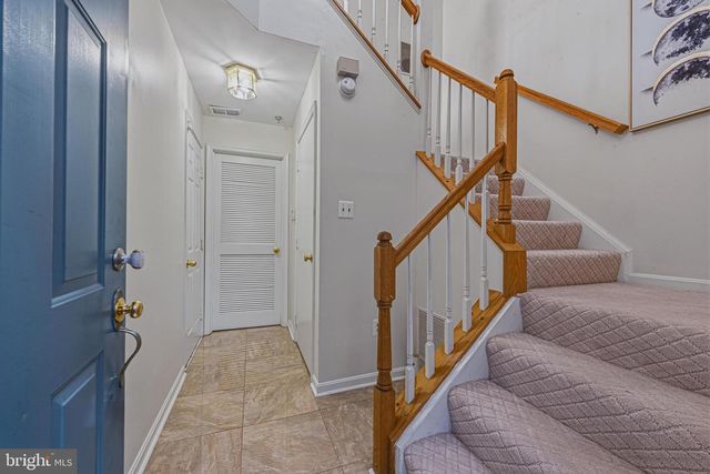 20432 COOL FERN SQ, Ashburn, VA 20147