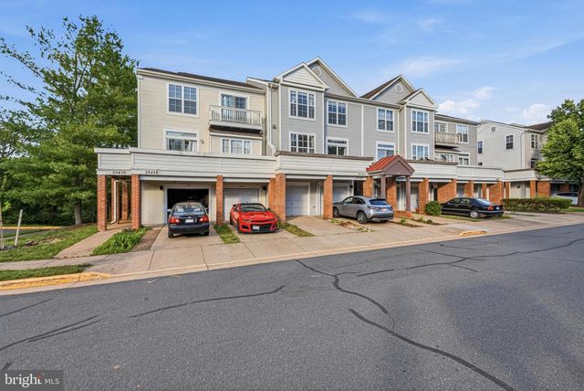 20432 COOL FERN SQ, Ashburn, VA 20147