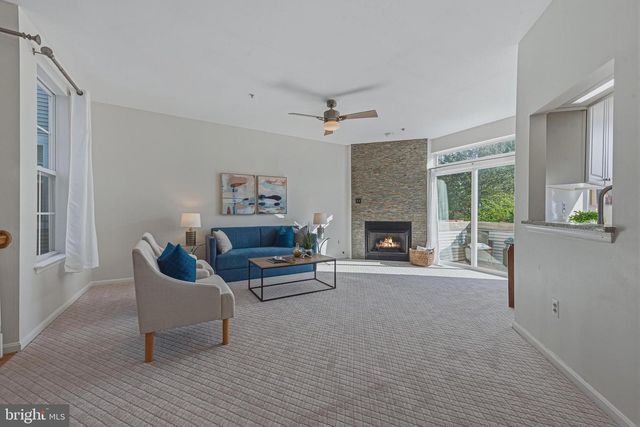20432 COOL FERN SQ, Ashburn, VA 20147