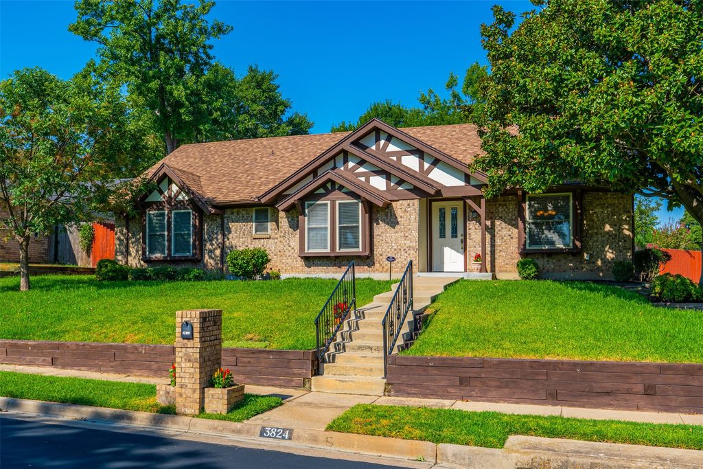 3824 Fox Hollow Drive, Bedford, TX 76021 — exterior