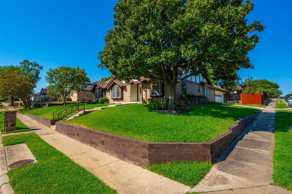 3824 Fox Hollow Drive, Bedford, TX 76021 — photo 3