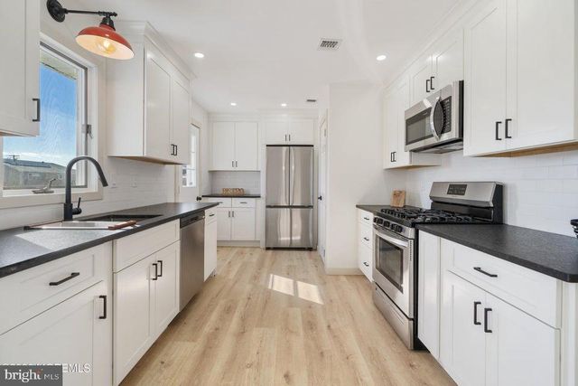 715 RICHMOND DR, Forked River, NJ 08731