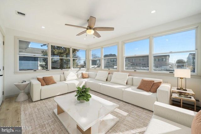 715 RICHMOND DR, Forked River, NJ 08731