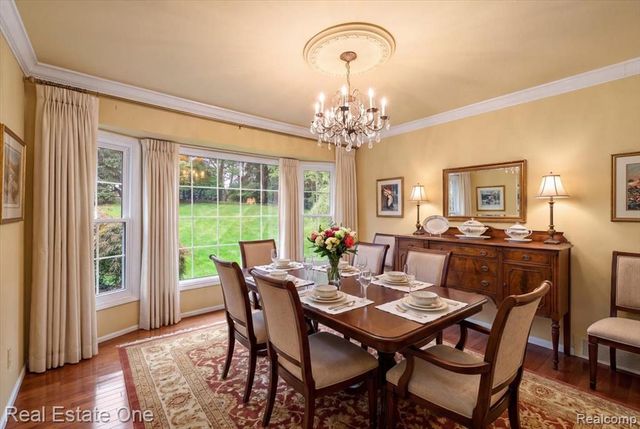 1854 Ludgate Lane, Rochester Hills, MI 48309