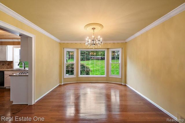 1854 Ludgate Lane, Rochester Hills, MI 48309