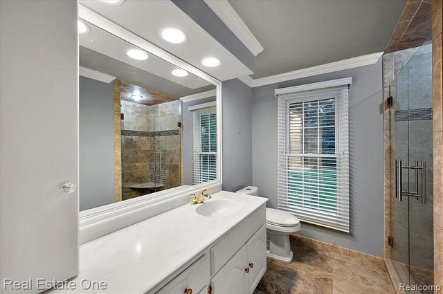 1854 Ludgate Lane, Rochester Hills, MI 48309
