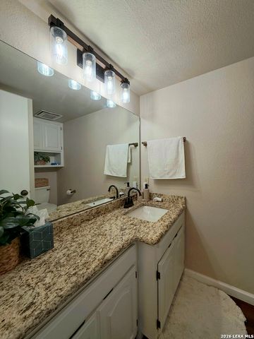 2639 Country Square, San Antonio, TX 78209