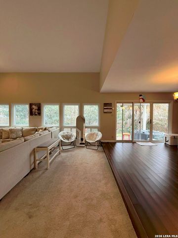 2639 Country Square, San Antonio, TX 78209