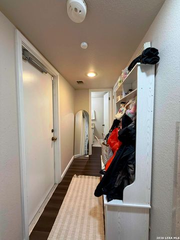 2639 Country Square, San Antonio, TX 78209