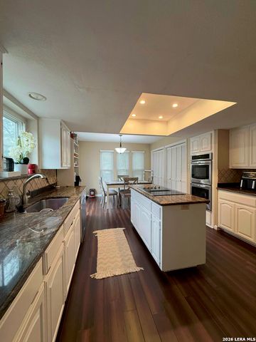 2639 Country Square, San Antonio, TX 78209