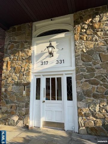 321 Ringwood Avenue, Pompton Lakes, NJ 07442