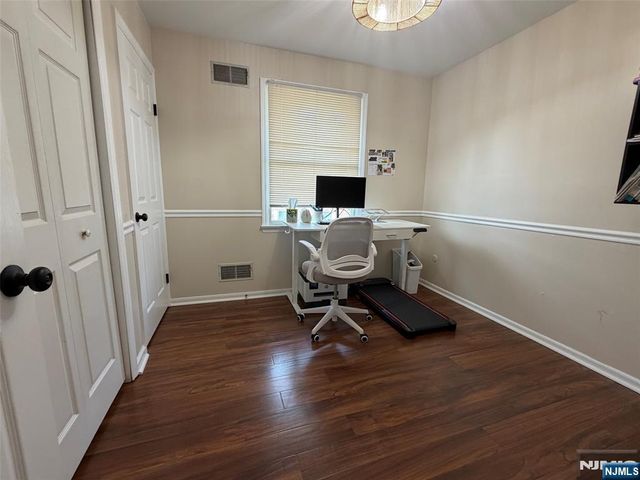 321 Ringwood Avenue, Pompton Lakes, NJ 07442