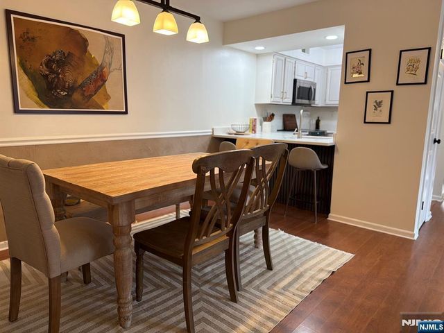 321 Ringwood Avenue, Pompton Lakes, NJ 07442