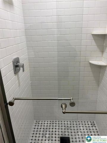 915 North 4th Street, Allentown, PA 18102