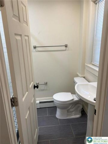 915 North 4th Street, Allentown, PA 18102