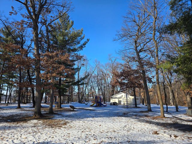 214 Galahad Place N, Hudson, WI 54016