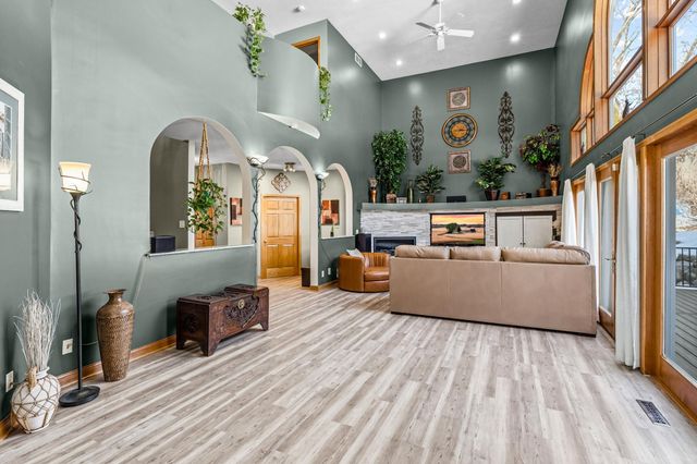 214 Galahad Place N, Hudson, WI 54016