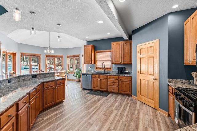 214 Galahad Place N, Hudson, WI 54016