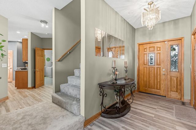 214 Galahad Place N, Hudson, WI 54016