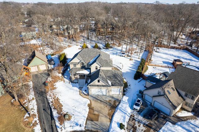 214 Galahad Place N, Hudson, WI 54016