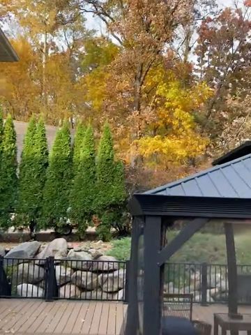 214 Galahad Place N, Hudson, WI 54016