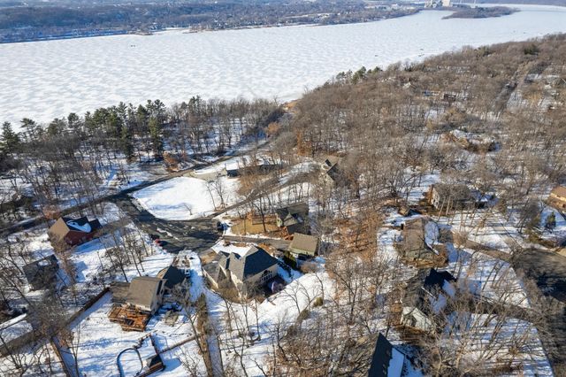 214 Galahad Place N, Hudson, WI 54016