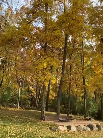 214 Galahad Place N, Hudson, WI 54016