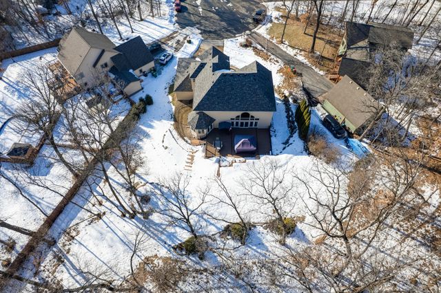 214 Galahad Place N, Hudson, WI 54016