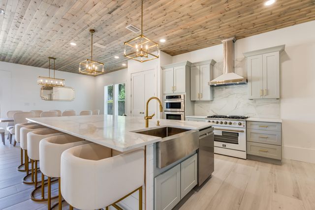 41 Mobile Street, Miramar Beach, FL 32550