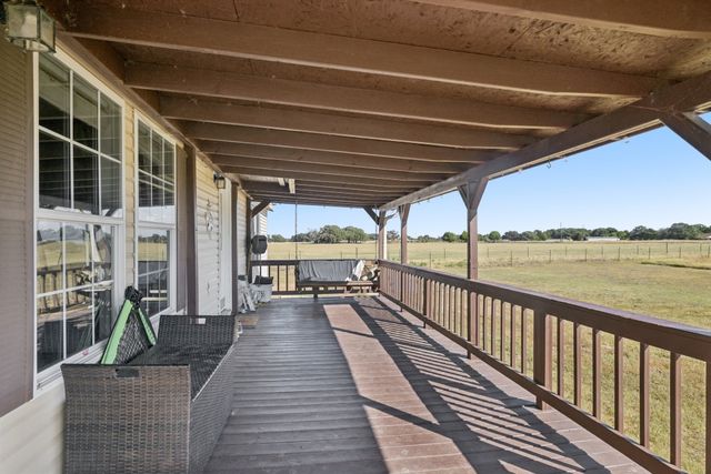 10821 County Road 2503, Eustace, TX 75124