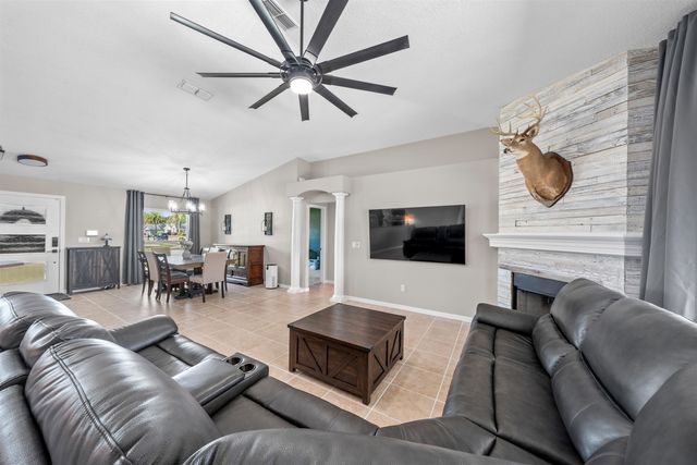 141 Long Pine Drive, Other Florida, FL 32725